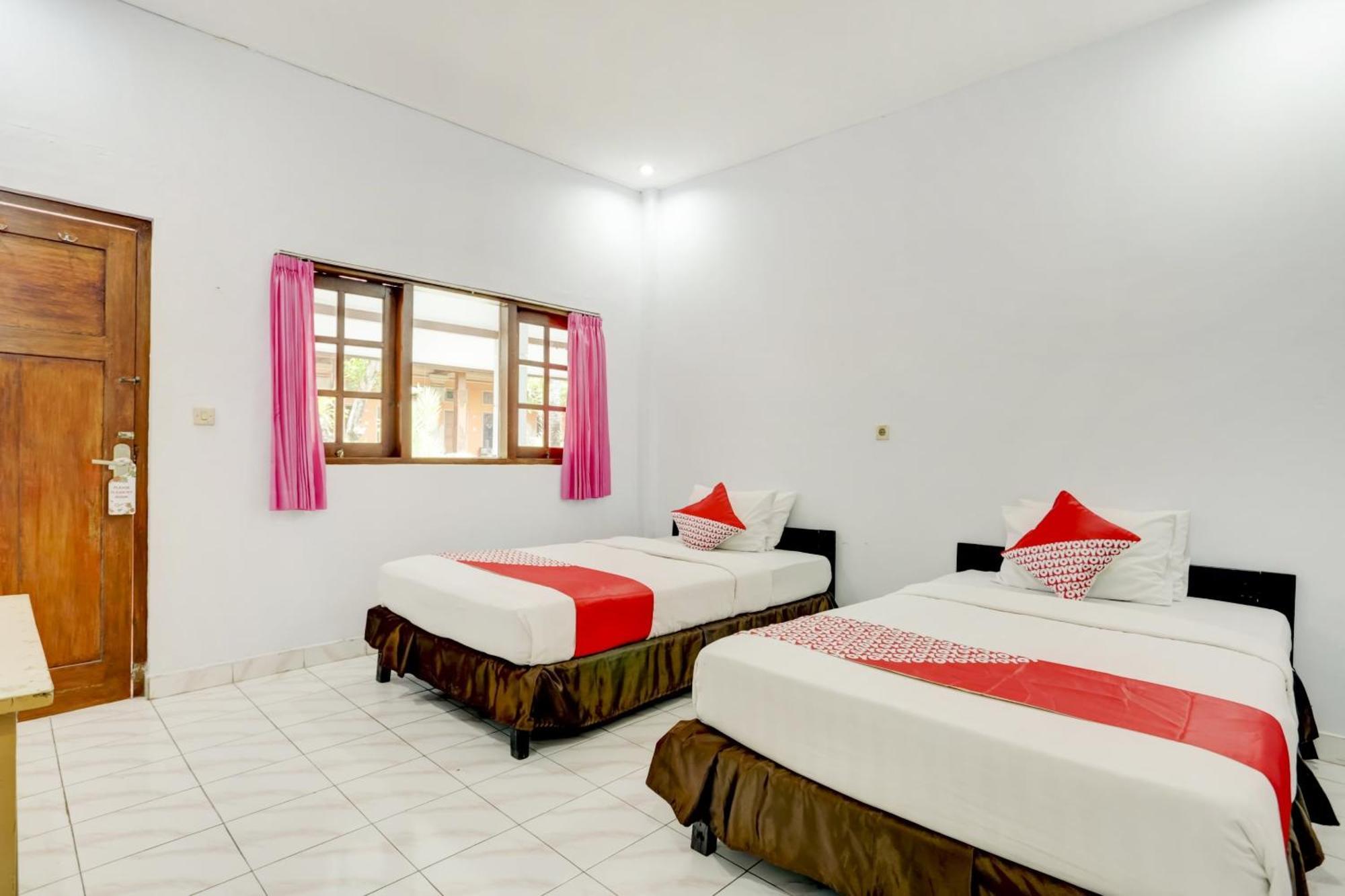 Super Oyo 3261 Hotel Ratu เดนปาซาร์ ภายนอก รูปภาพ